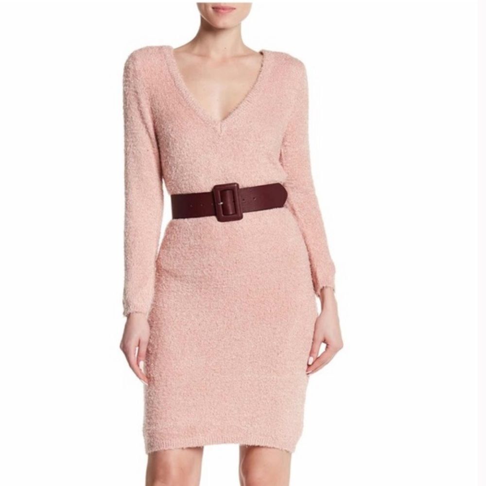JACK by BB Dakota Valencia BodyCon Dress in Misty Rose Valentine’s Day Soft Cozy - Picture 4 of 9